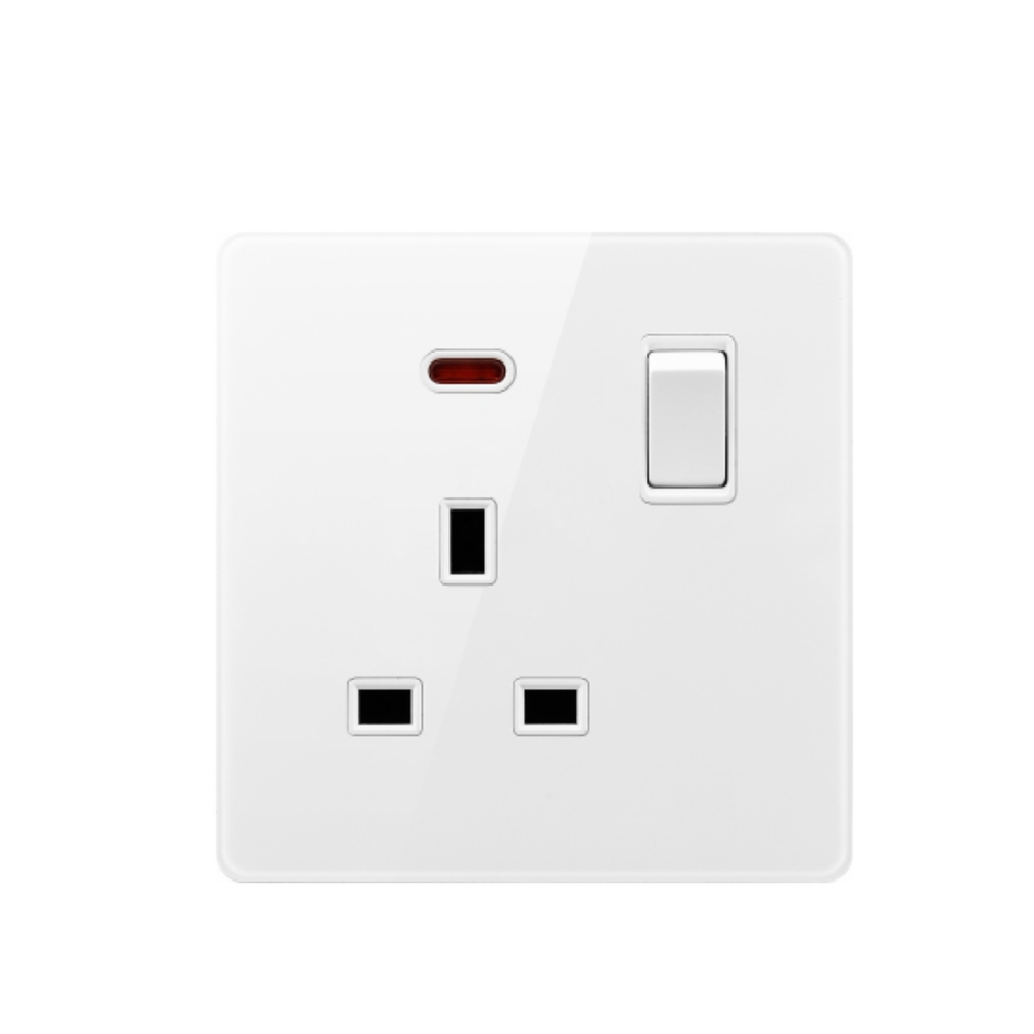 13A 1 GANG SWITCH +SOCKET WITH NEON V6-036