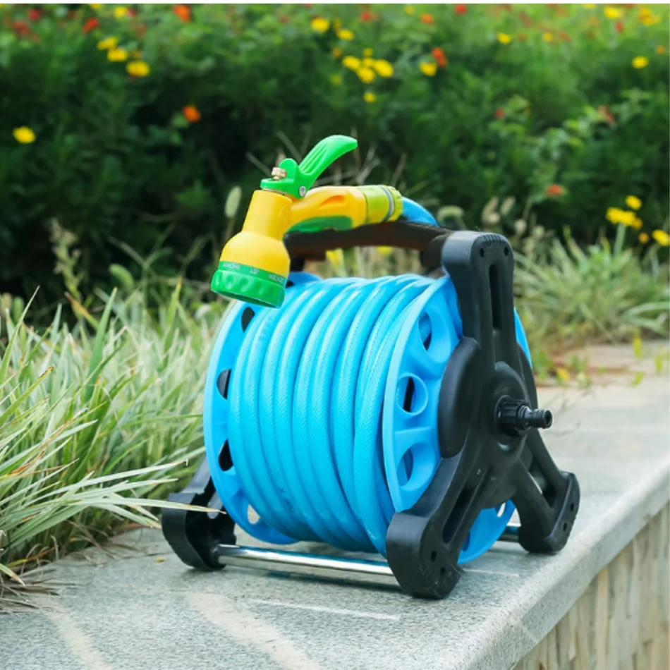 Retractable Hose with Multiple Spray Modes