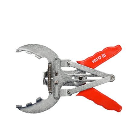 Pipe cutter with red handle and 'Yato' branding on a white background