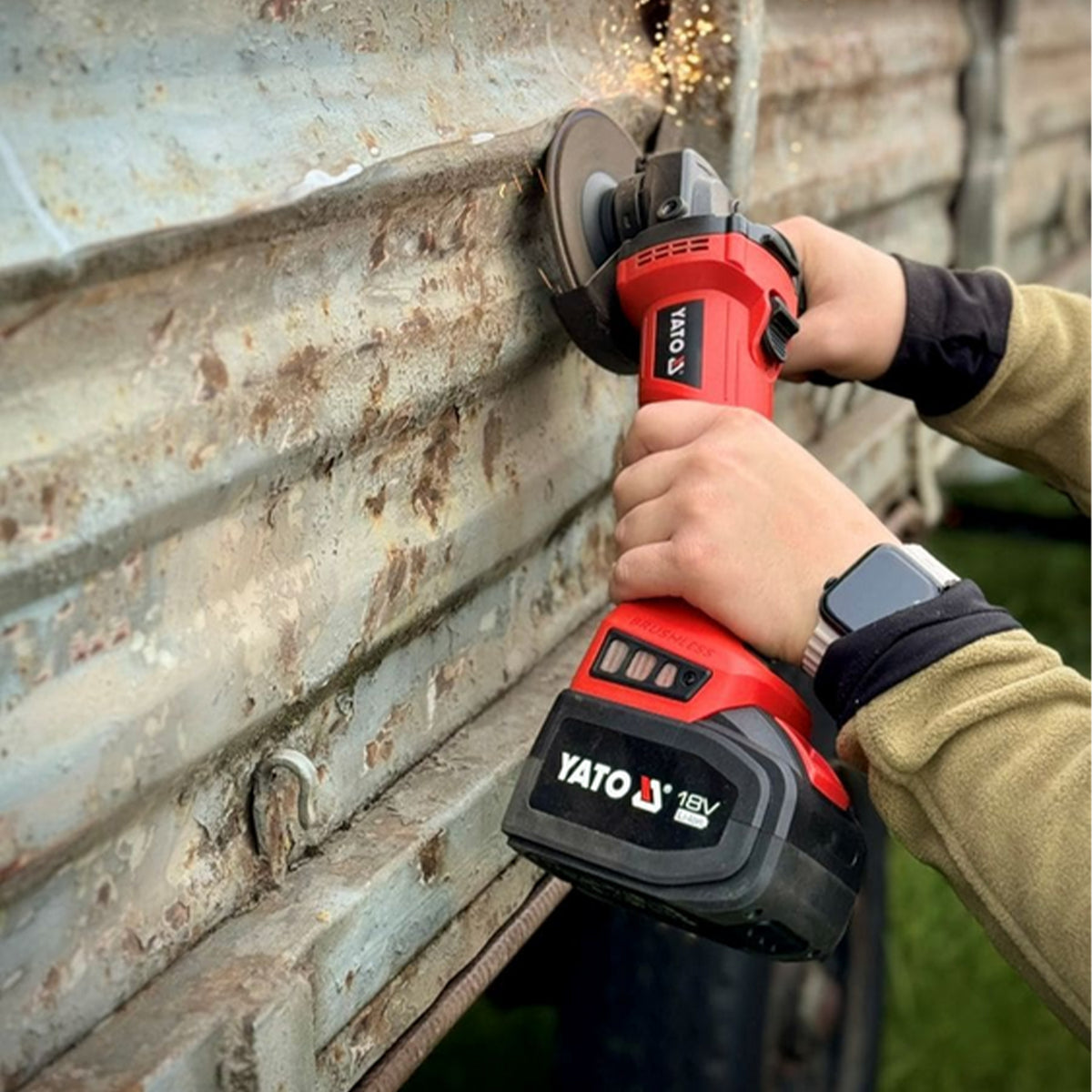 Yato 18V B/L Angle Grinder 125Mm (1X4Amp+Charger) YT-828294