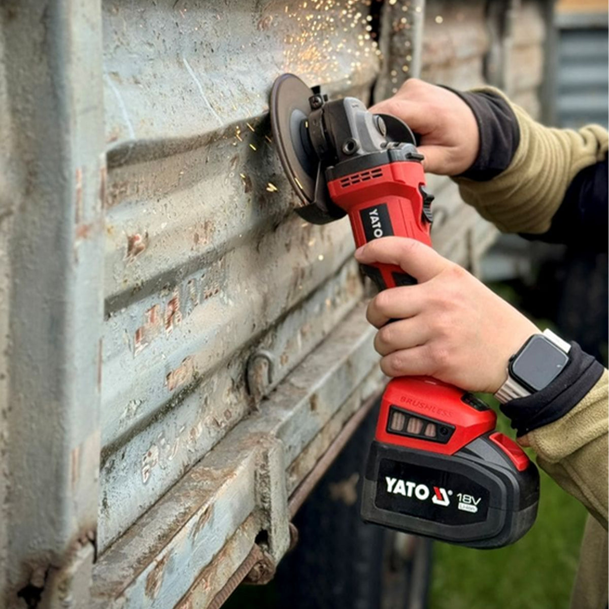 Yato 18V B/L Angle Grinder 125Mm (1X4Amp+Charger) YT-828294