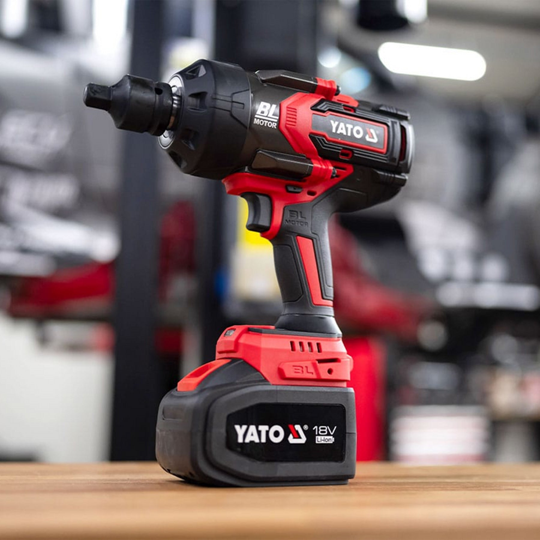 Yato 18V B/L Impact Wrench 3/4'' 2400Nm (1X6Amp+Charger) YT-828073