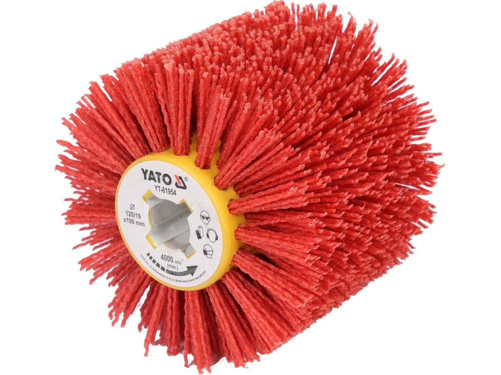 Red brush with Yato label on a white background